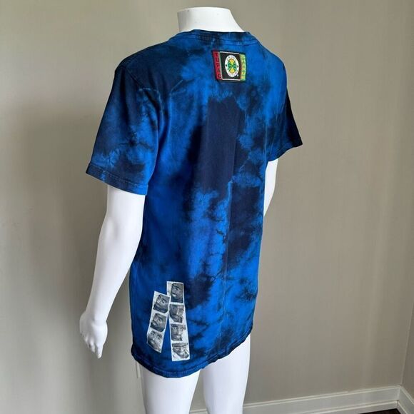 Cross Colours x Tupac Shakur All Smiles Blue Tie Dye T-Shirt - Picture 4 of 9
